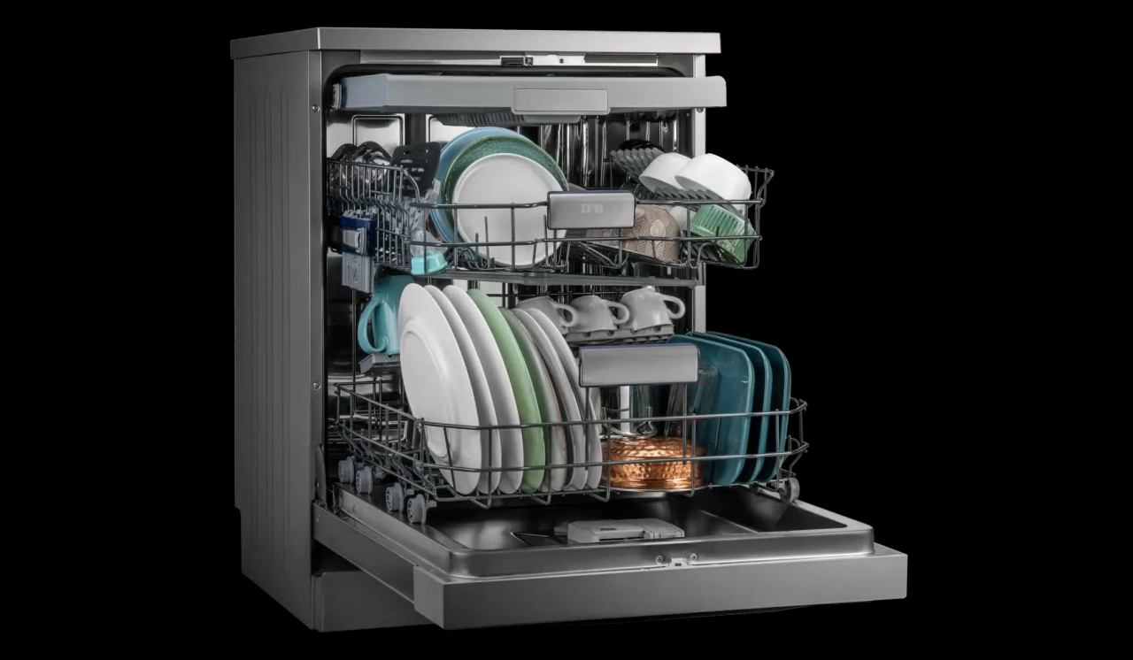 IFB 16 Place Setting Dishwasher With 360° Spray Arm And Ion Technology 2