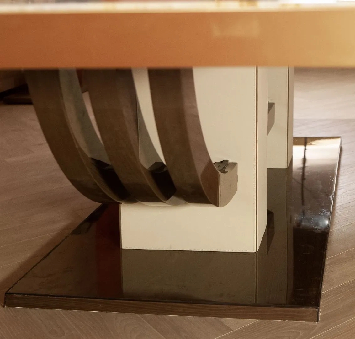 Diviana Romeo - Dining Table 2