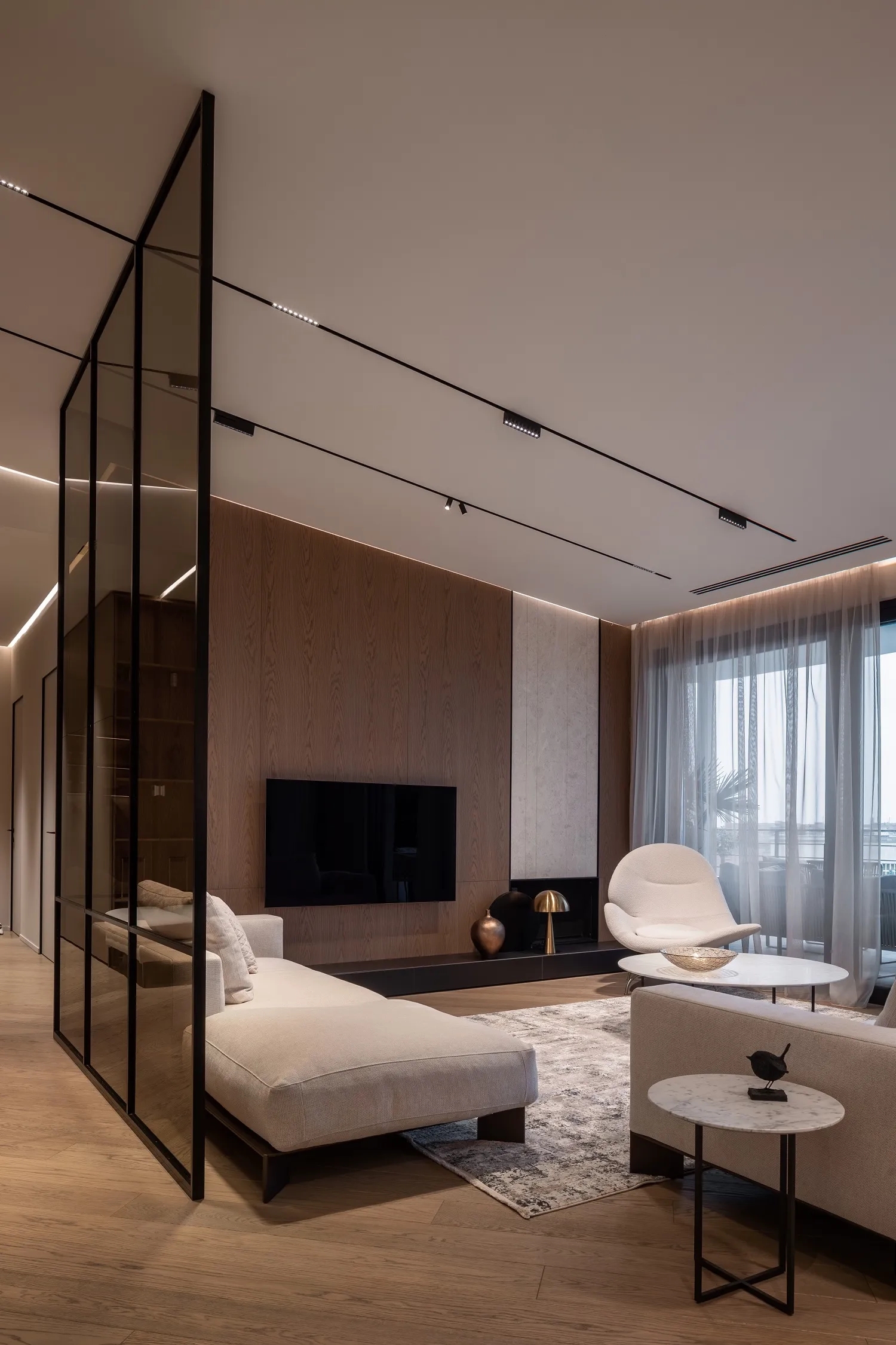 Saint Gobain Toughened 12mm Glass Partitions by Saint-Gobain