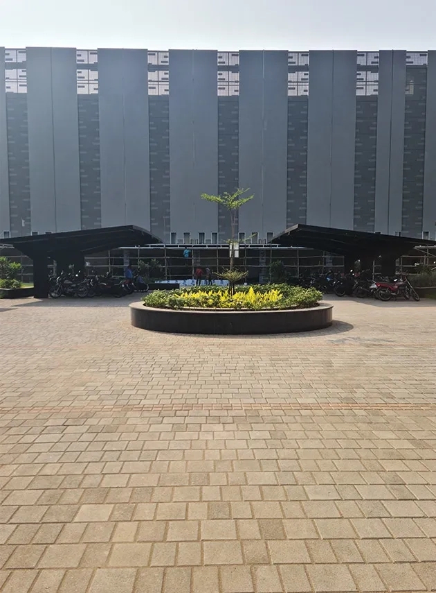 Vyara Strada Pavers by Vyara for Open Parking, Driveway, Industrial Floors, Roads 5 4
