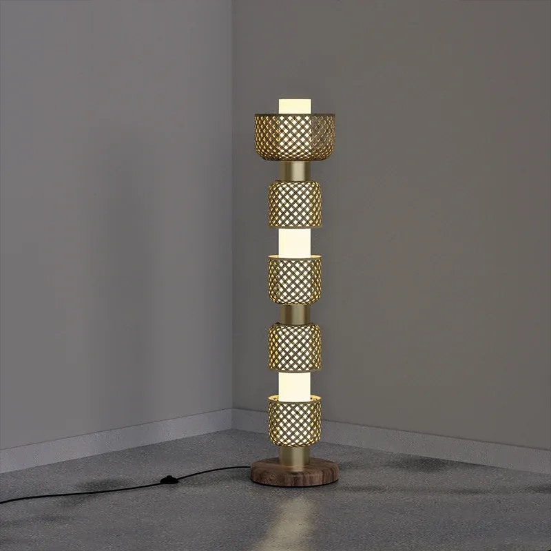 The Living Influence Metamorphosis Floor Lamp BDDDD 5
