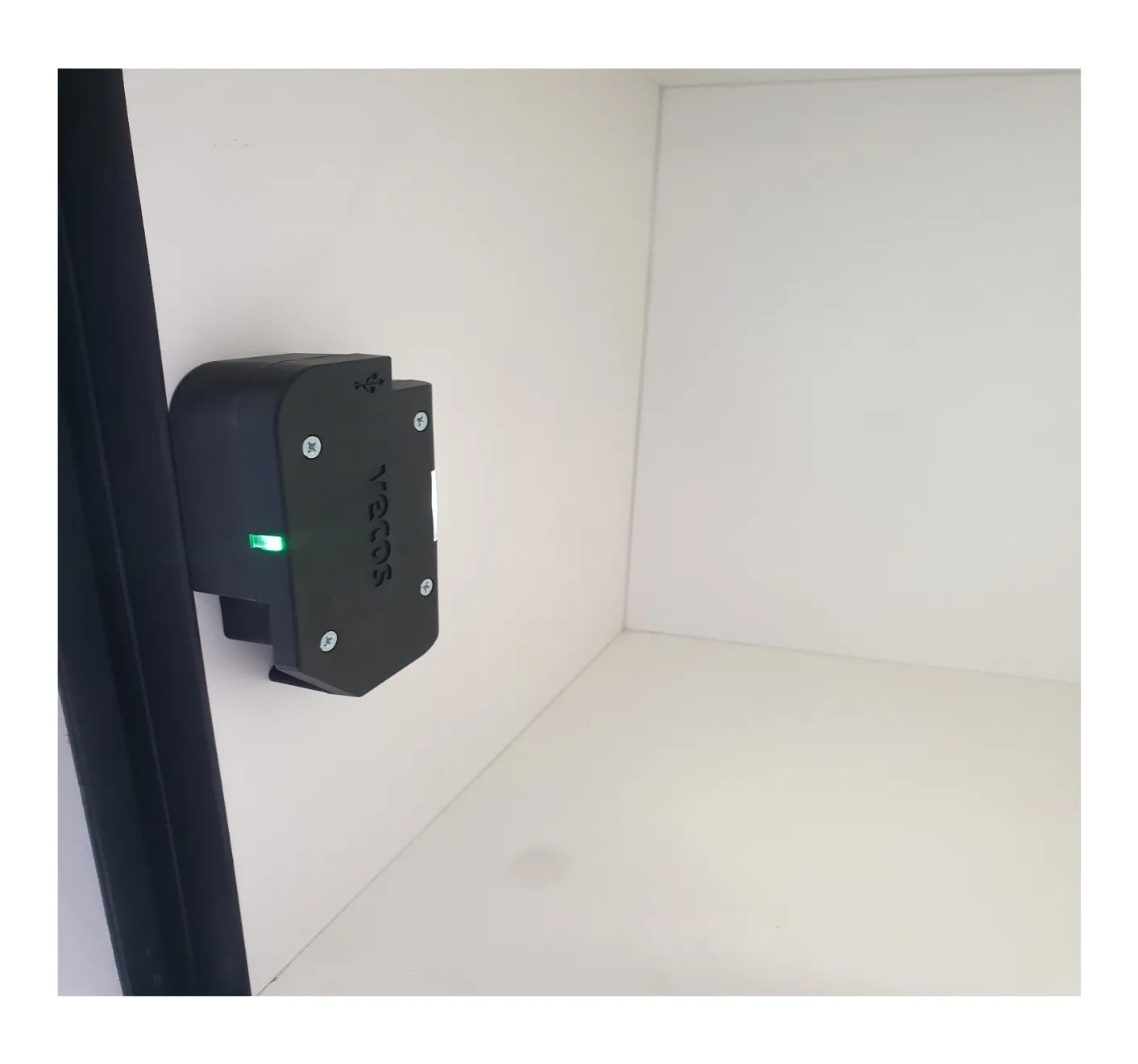 Fonzel Smart Locker Solutions by Fonzel 2 1