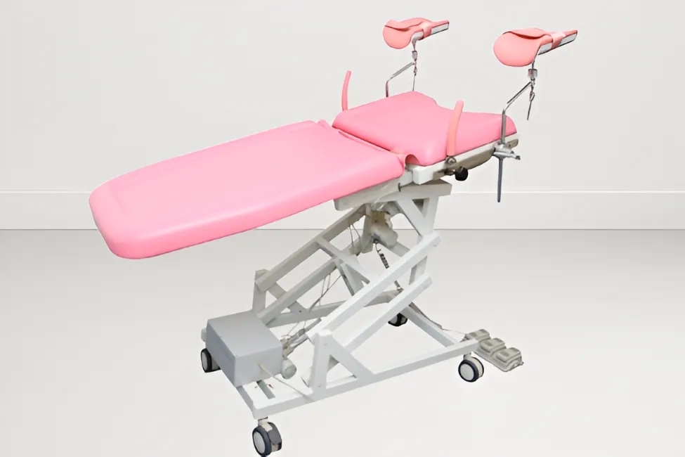 SI Surgical OBS Gynae Couch Electric - SS510 by SI Surgical : Colours available: Pink