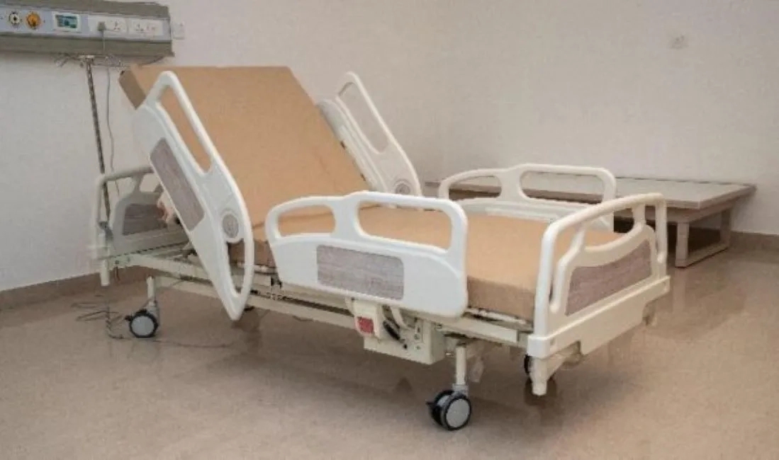 Shambho 5 Function Electric Deluxe Cots by Shambho : Colours available: Beige
