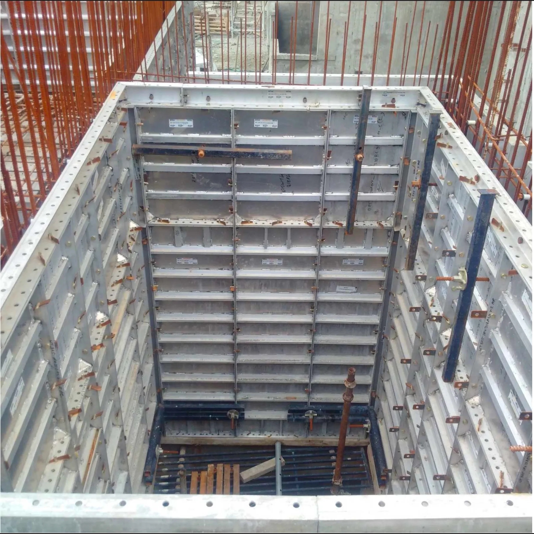Sharp Ply Sharp Formwork - Aluminium by Sharp Ply