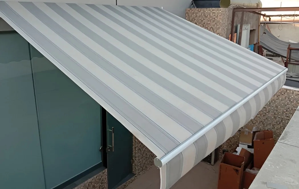 Aarcee Prospace Manual Retractable Awnings by Aarcee Prospace : Colours available: Grey
