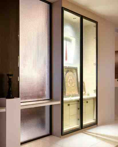 Pooja Mandir In Sublime Apartment