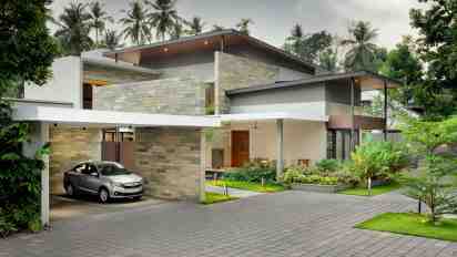 Frontyard in Silin Residence