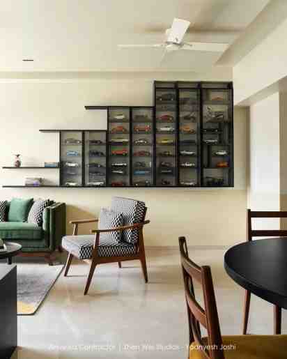 Transitional space in Apartment 10, Godrej Trees