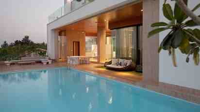 Swimming Pool in Luxury Villa