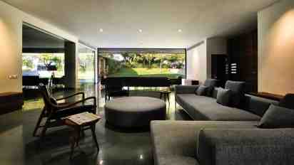 Living Room in Private Residence 07