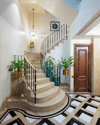 Staircase in Nuovo Residence