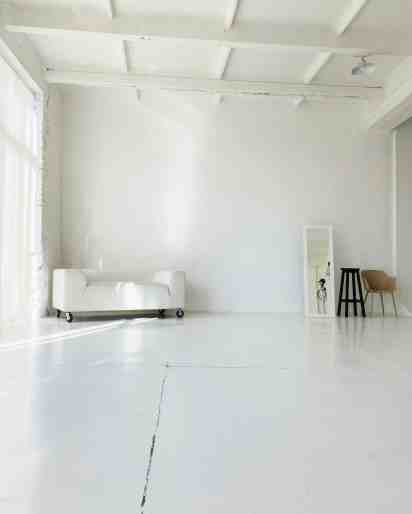 white theme living room