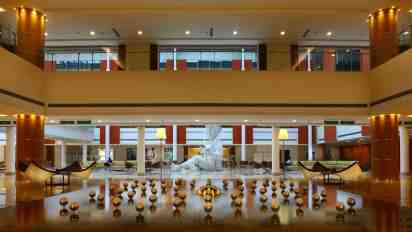 Hospital Reception in Fortis Memorial Research Institute Superspecialty Hospital