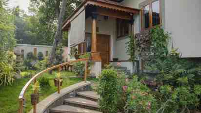 Frontyard in Puthran Sima Residence