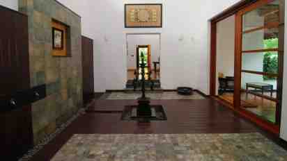 Courtyard in Spescroft