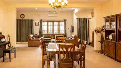 Transitional Space in Anand Pushpa Residence