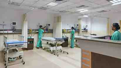 ICU in Paras HMRI Hospital