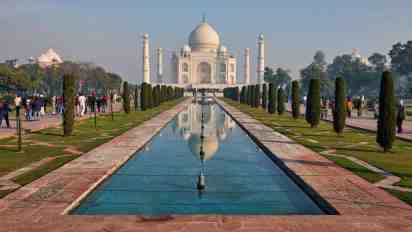 Tajmahal mughal forntyard design