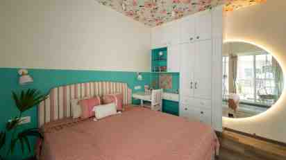 Bedroom in The Ivy House