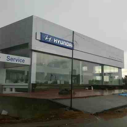 Showroom Exterior of Hyundai Showroom