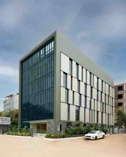 Hospital Exterior of Rivea Vascular Institute Hospital