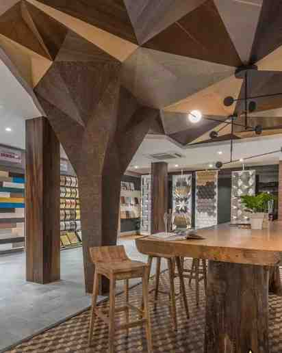 Showroom Interior in Meraqee Store