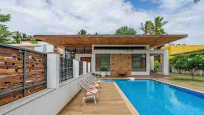 Swimming Pool in The S+P Residence
