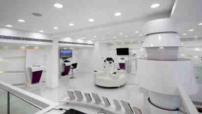 Showroom Interior of Lot Mobile Store