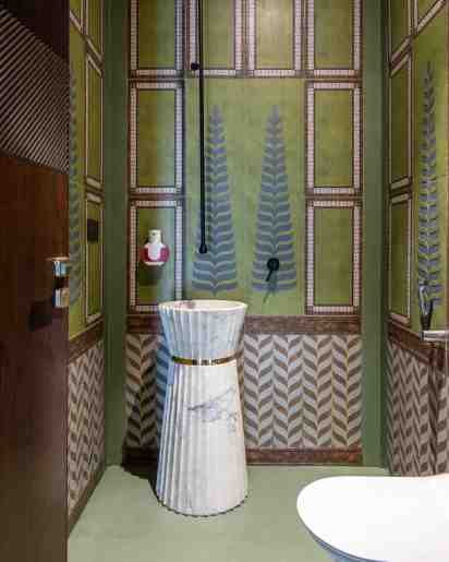 Powder Room in Kavinagar Bungalow