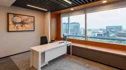 Office Private Cabin in Brookfield Multiplex Mumbai