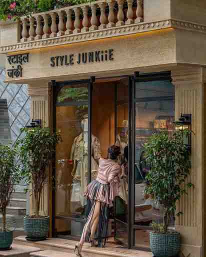 Showroom Exterior of Style Junkiie Store