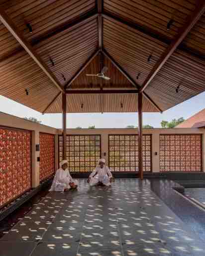 Verandah in Fields House