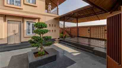 Courtyard in Fields House