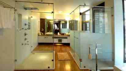 Bathroom in Shangrila Villa