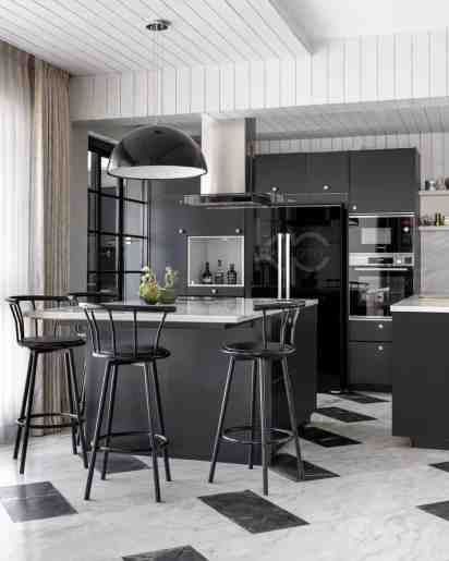 Kitchen in Casa Monochrome residence