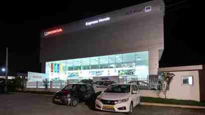 Showroom Exterior of Honda Showroom