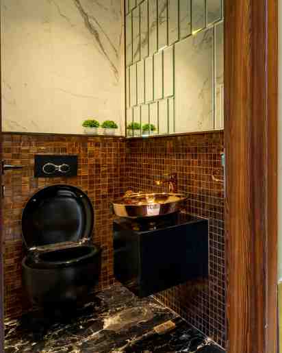 Powder Room In Mathilummoottil House