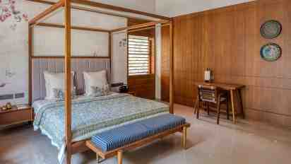 Bedroom in 18 Kalhaar House