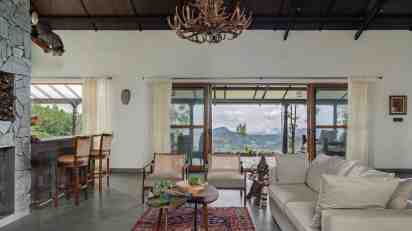 Living Room Designed by Hohm Interior Design Studio