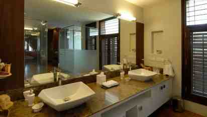 Powder Room in Shangrila Villa