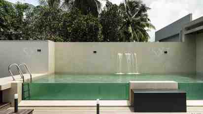 Swimming Pool in House of circles