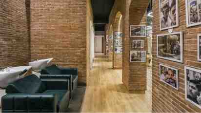 Salon Interior in blush in Style salon