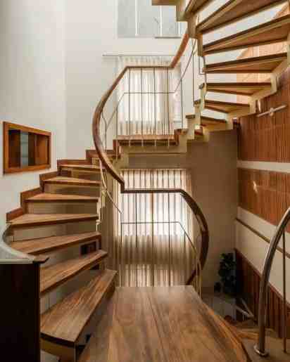 Staircase in Sowparnika Residence