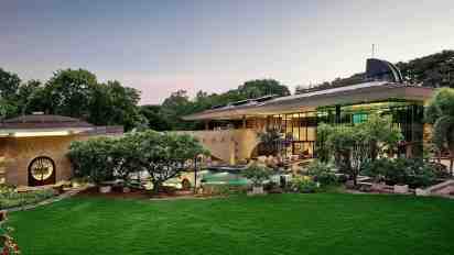 Backyard in Nest Residence