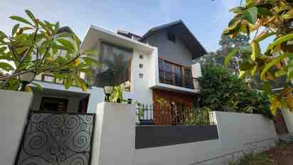 House Exterior of Praveen & Deepthi Residence