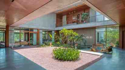 Courtyard in KP House