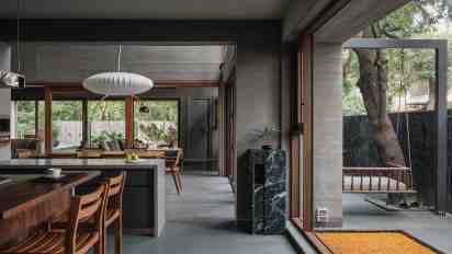 Transitional Space in MS House