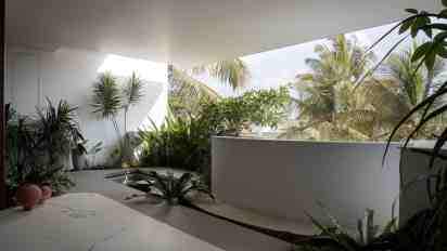 Balcony in Whispering Curves House