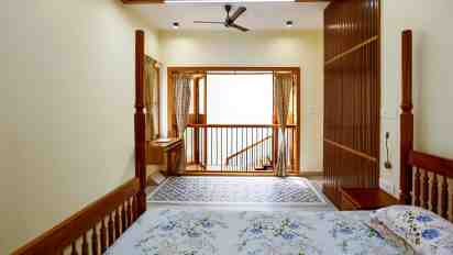 Bedroom in White Grooves Residence
